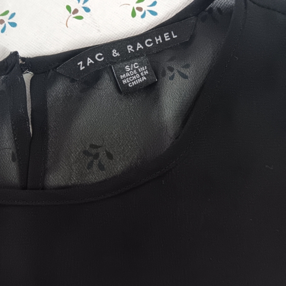 LAST CHANCE!! Zac & Rachel Black White Asymmetrical Sleeveless Top Small - Picture 6 of 7